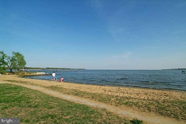 621 HARBOR DR, Annapolis, MD 21403