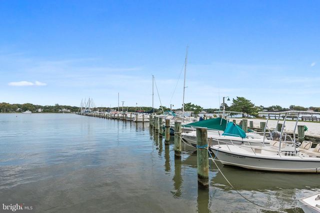 621 HARBOR DR, Annapolis, MD 21403