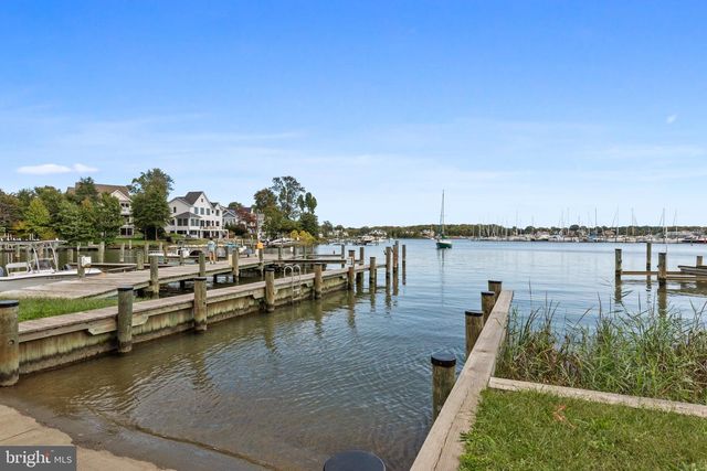 621 HARBOR DR, Annapolis, MD 21403