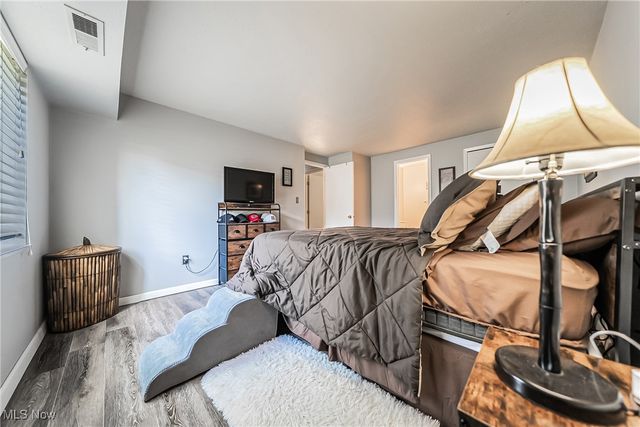 9611 Sunrise Boulevard K2, North Royalton, OH 44133