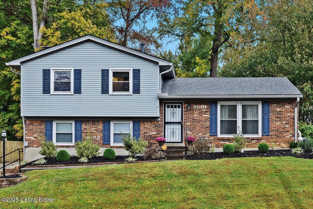 8001 Mary Sue Dr, Louisville, KY 40291