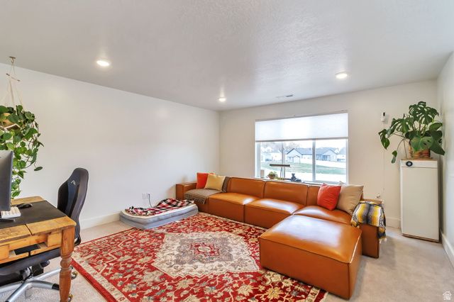 5417 W 3850 S, Hooper, UT 84315