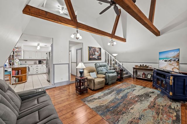 364 Private Road 6602, Mineola, TX 75773