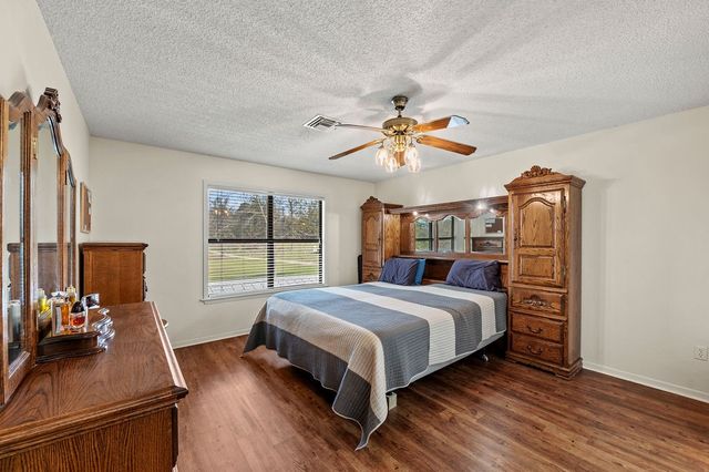 364 Private Road 6602, Mineola, TX 75773