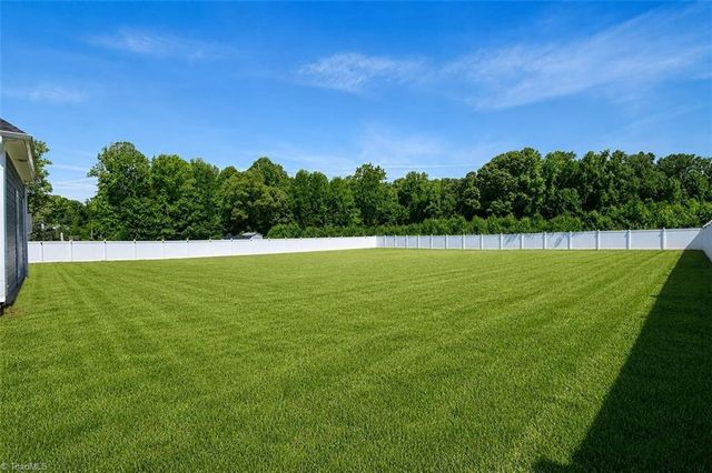 148 Old Dutch Road, Advance, NC 27006