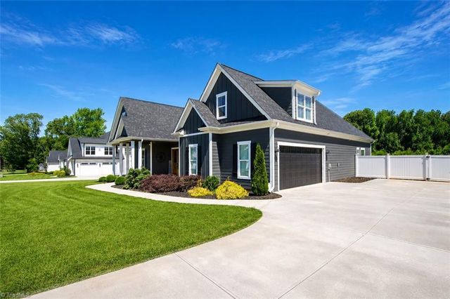 148 Old Dutch Road, Advance, NC 27006