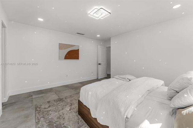 7120 SW 92nd Ave, Miami, FL 33173