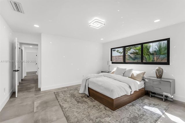 7120 SW 92nd Ave, Miami, FL 33173