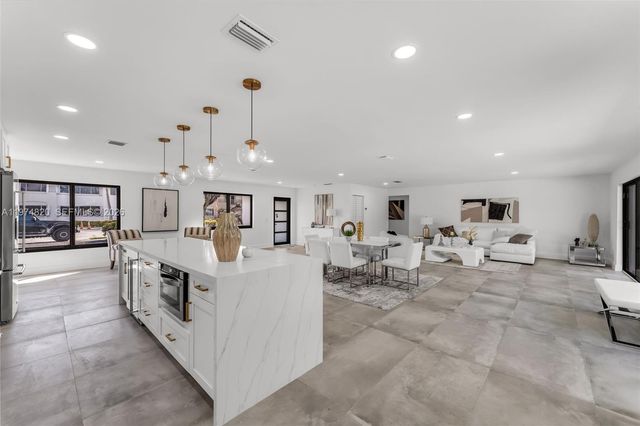 7120 SW 92nd Ave, Miami, FL 33173