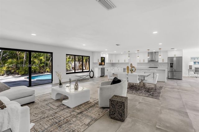 7120 SW 92nd Ave, Miami, FL 33173