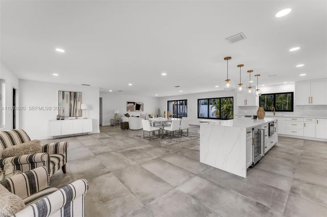 7120 SW 92nd Ave, Miami, FL 33173