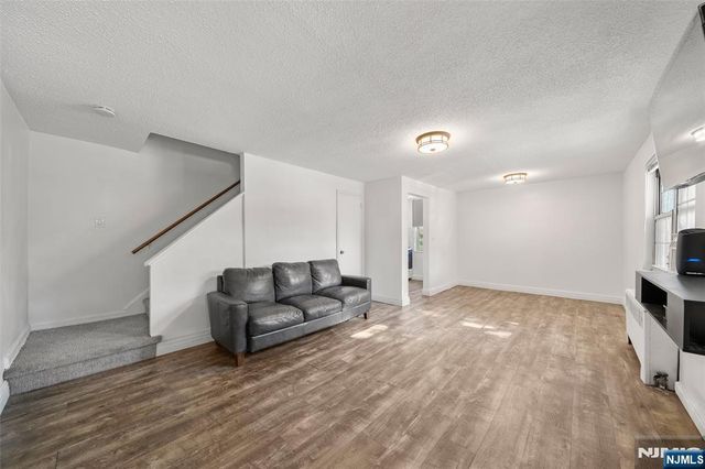 1267 Anderson Avenue 32, Fort Lee, NJ 07024