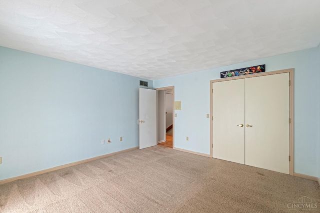 7380 Wheatland Meadow Court, West Chester, OH 45069