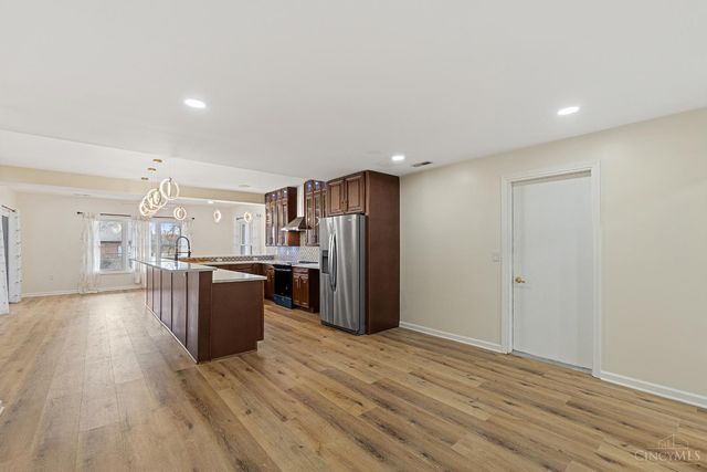 7380 Wheatland Meadow Court, West Chester, OH 45069