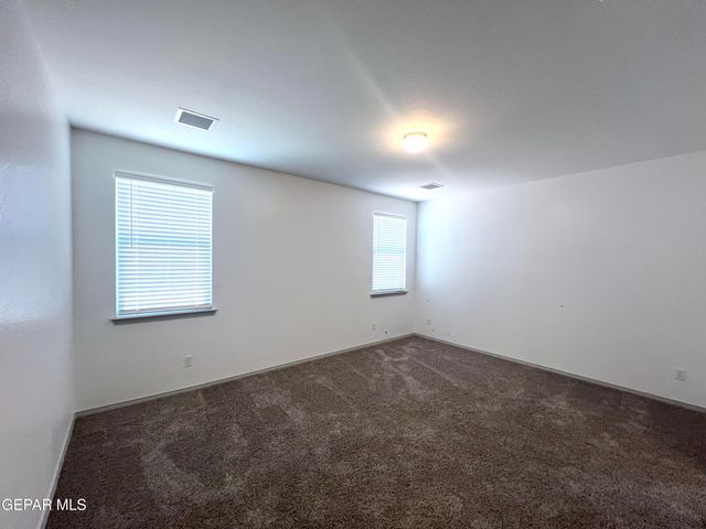 3860 Bubble Place, El Paso, TX 79938