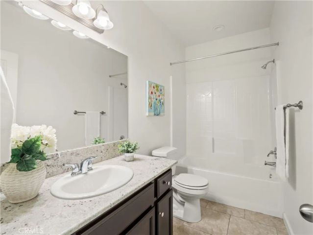 2318 Lombard, Clovis, CA 93619