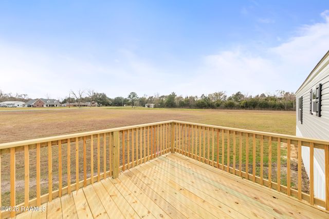 1351 B B Senior High School Road, Breaux Bridge, LA 70517