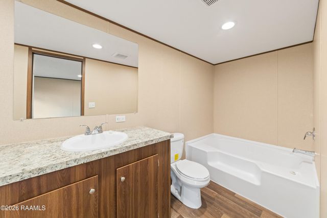 1351 B B Senior High School Road, Breaux Bridge, LA 70517