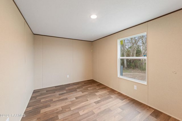 1351 B B Senior High School Road, Breaux Bridge, LA 70517