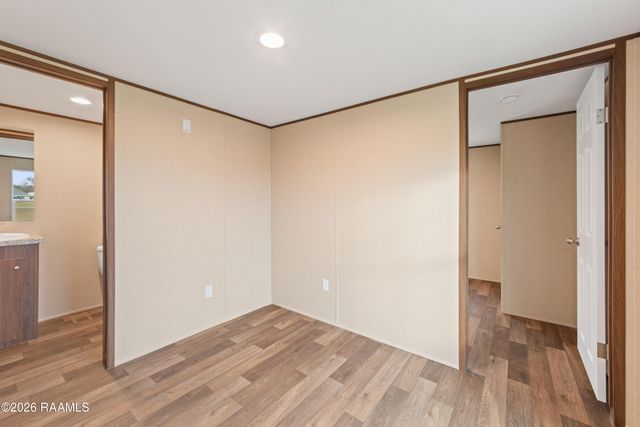 1351 B B Senior High School Road, Breaux Bridge, LA 70517