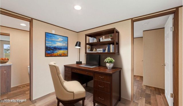 1351 B B Senior High School Road, Breaux Bridge, LA 70517