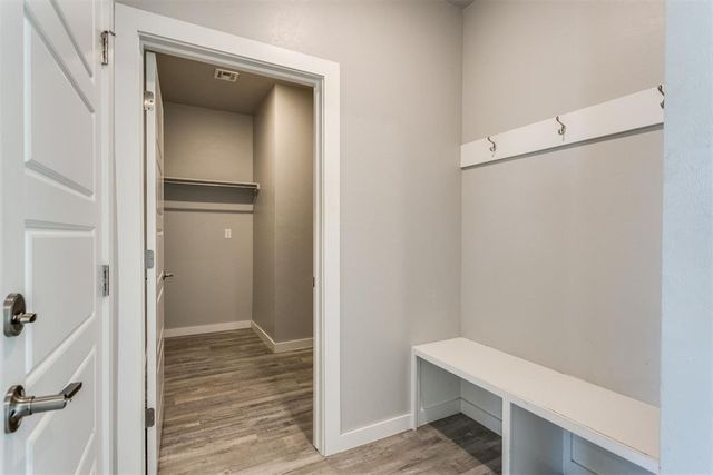 10720 NW 20th Street, Yukon, OK 73099