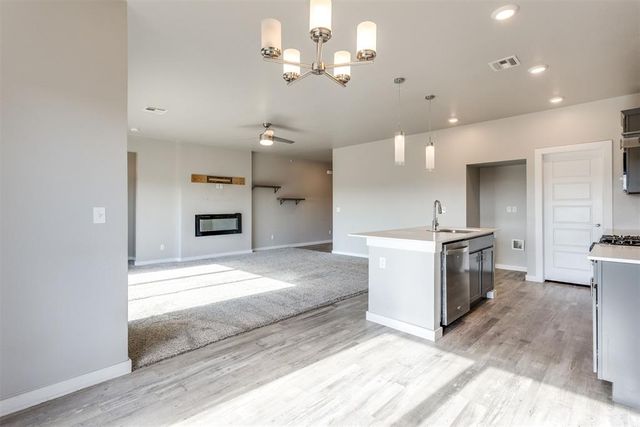 10720 NW 20th Street, Yukon, OK 73099