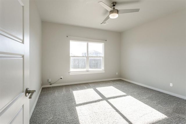 10720 NW 20th Street, Yukon, OK 73099