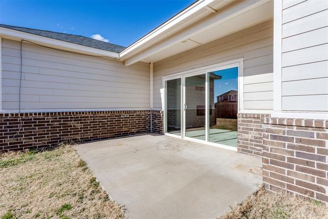 10720 NW 20th Street, Yukon, OK 73099