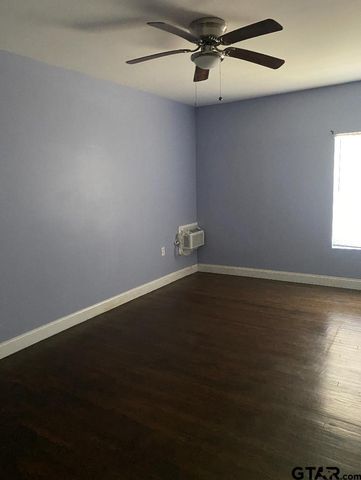 428 W Bow St., Tyler, TX 75702