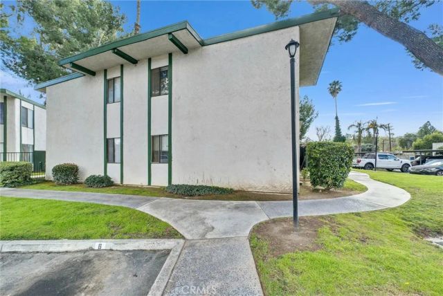1735 E Washington Street B28, Colton, CA 92324