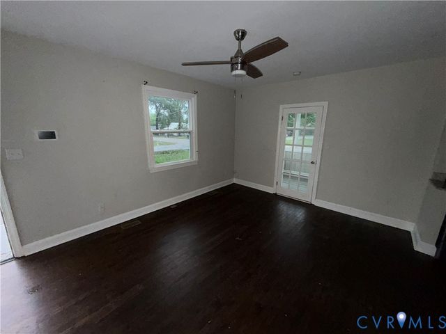 3000 Boston St, Hopewell, VA 23860