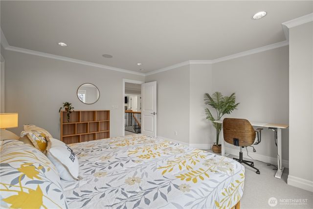 1308 100th Avenue NE, Bellevue, WA 98004