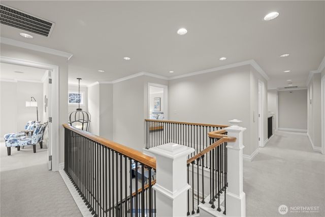 1308 100th Avenue NE, Bellevue, WA 98004