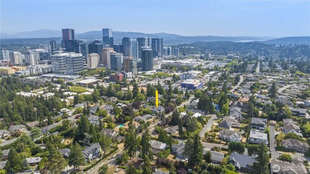 1308 100th Avenue NE, Bellevue, WA 98004
