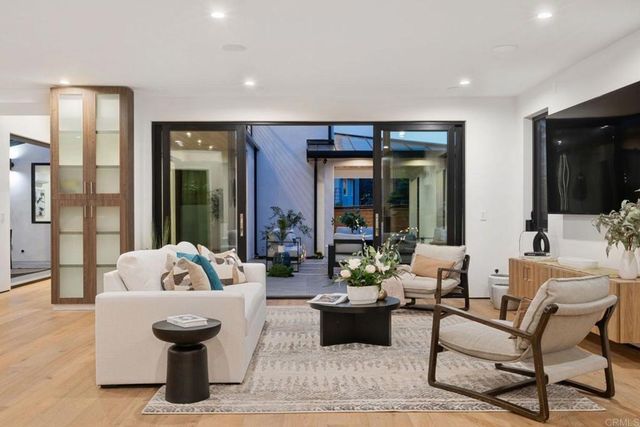 5610 Bellevue Avenue, La Jolla, CA 92037