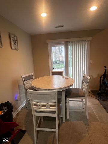 2513 Chaseway Court, Indianapolis, IN 46268