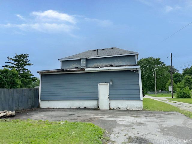 1535 Henry Street, Huntington, IN 46750