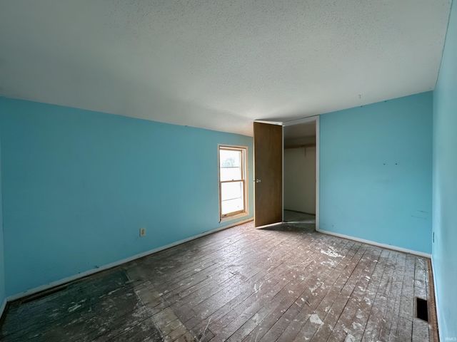 1535 Henry Street, Huntington, IN 46750