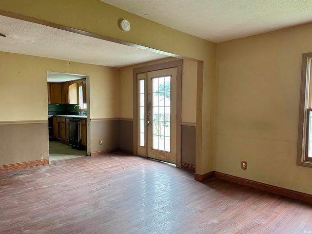 1535 Henry Street, Huntington, IN 46750