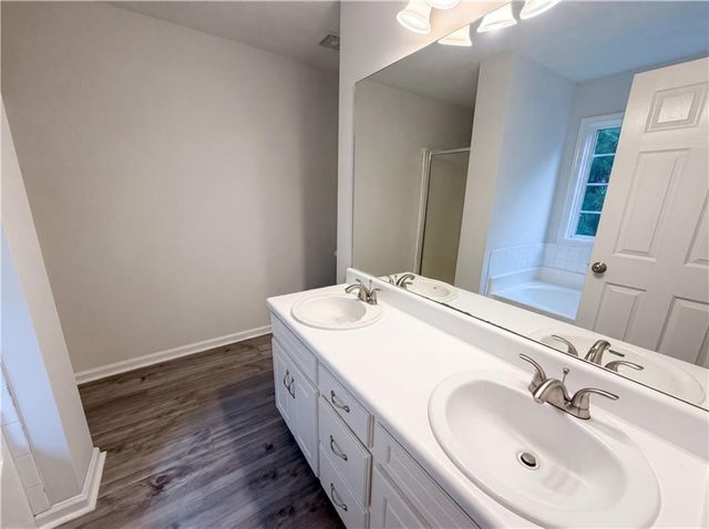 2800 Alcovy River View, Dacula, GA 30019