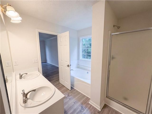 2800 Alcovy River View, Dacula, GA 30019