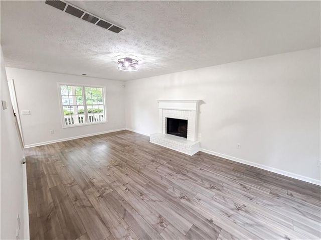 2800 Alcovy River View, Dacula, GA 30019
