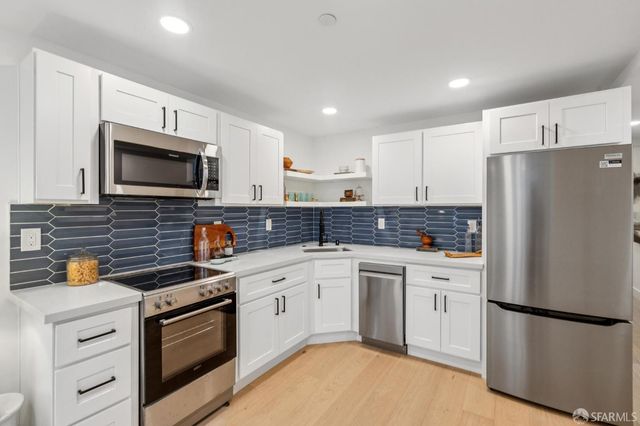 108 Albion Street A, San Francisco, CA 94110