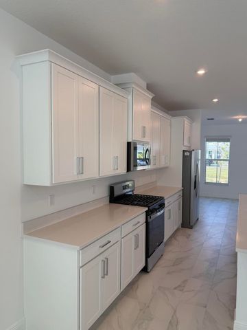 857 SW Heirloom Walk, Palm City, FL 34990