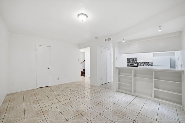 334 Valley Park Drive, Garland, TX 75043