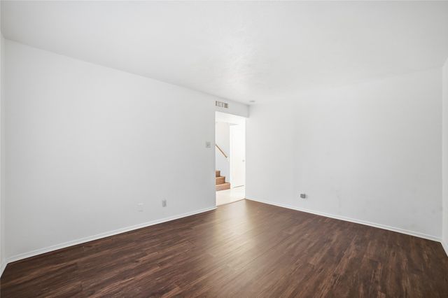 334 Valley Park Drive, Garland, TX 75043