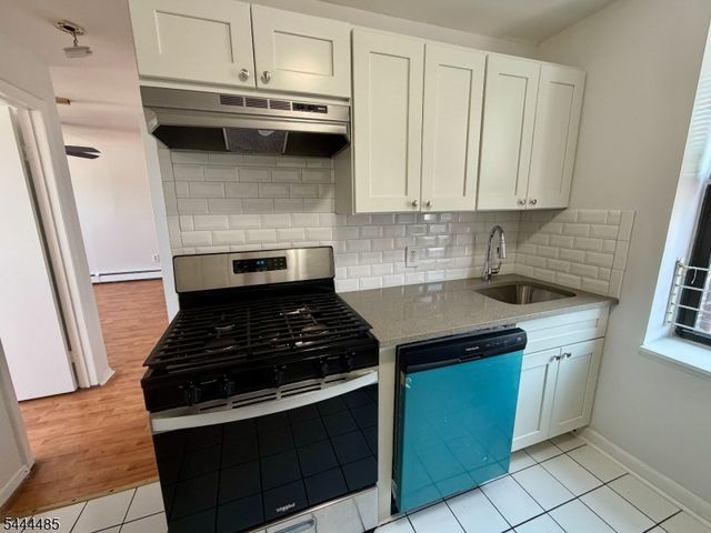 787 Summit Ave 11, Jersey City, NJ 07307