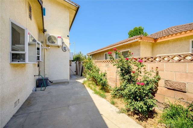 16034 Liggett Street, North Hills, CA 91343