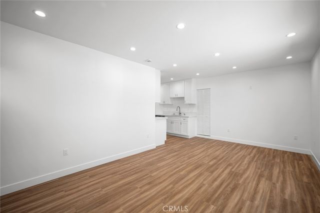 16034 Liggett Street, North Hills, CA 91343